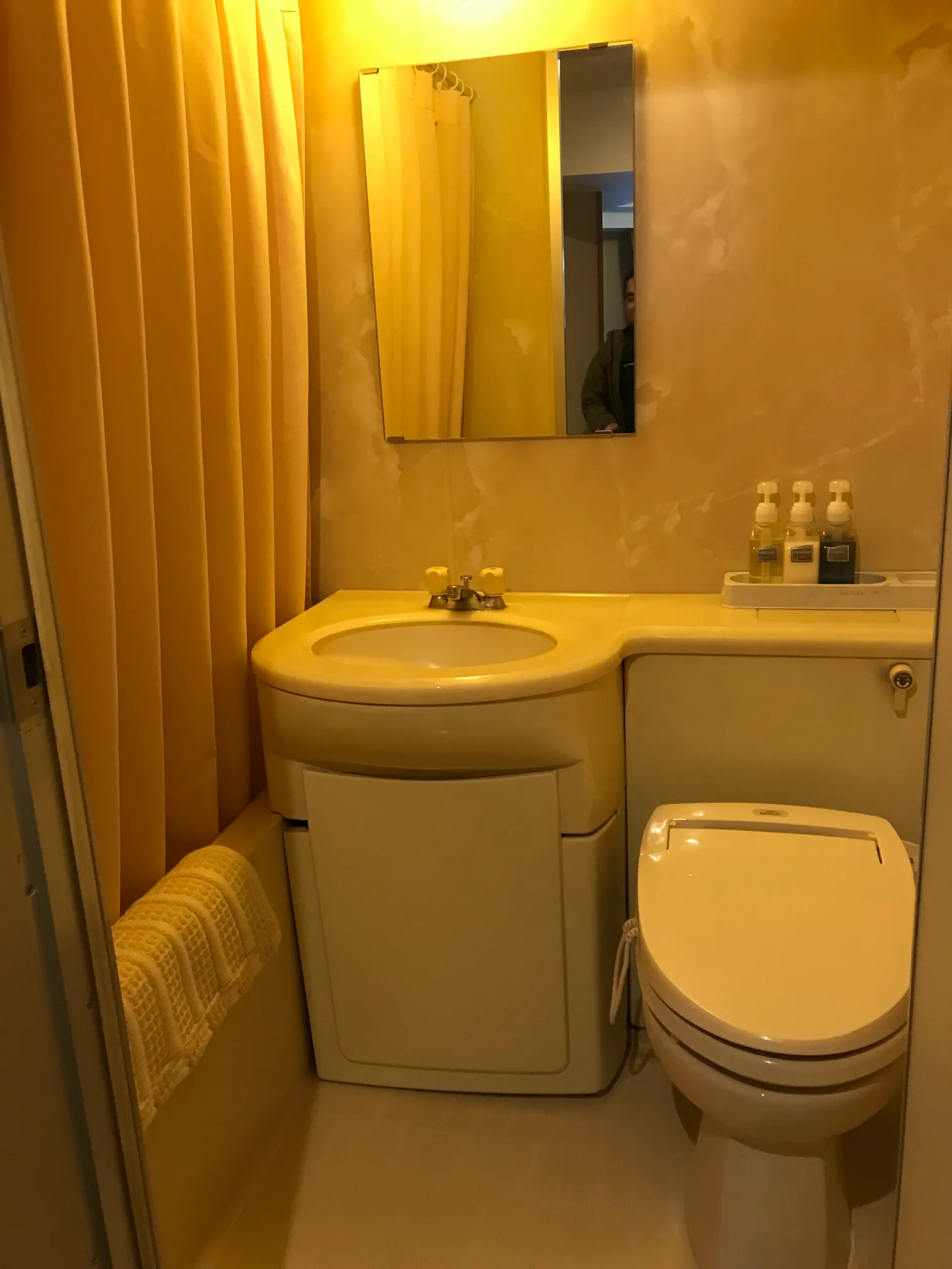 【日本山梨】ホテル鐘山苑-富士山高級溫泉旅館 4 衛浴