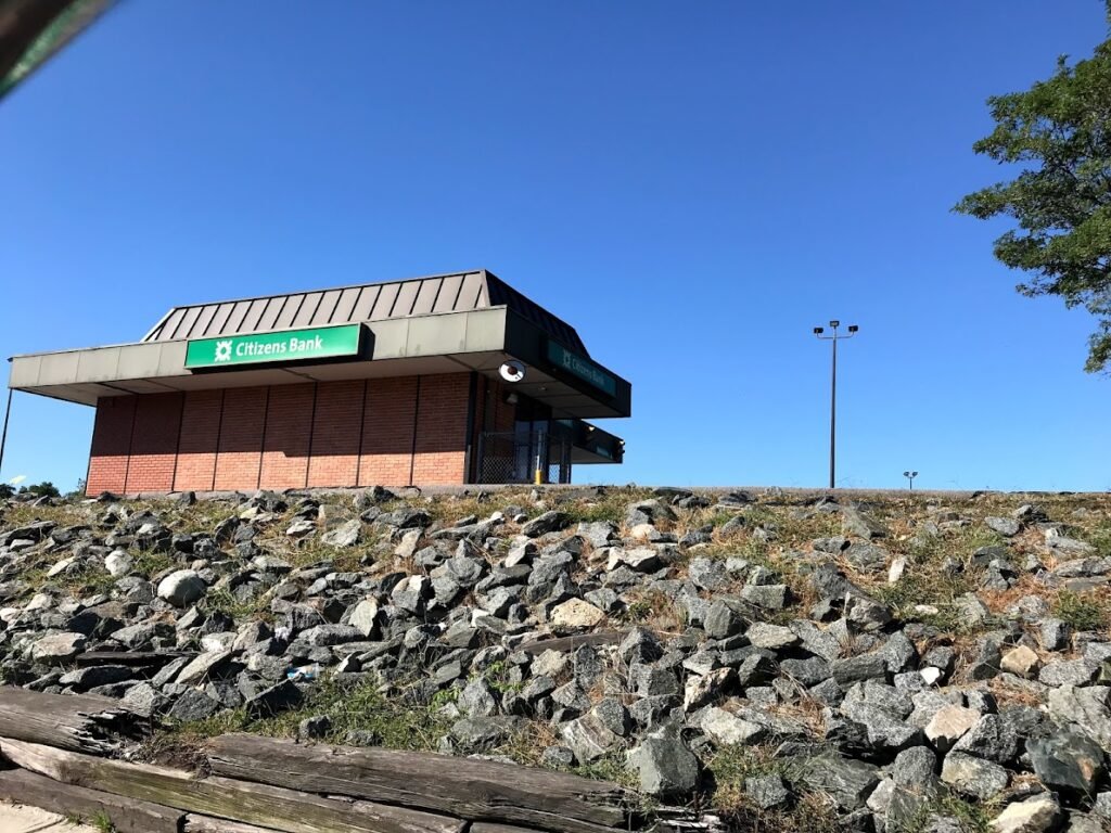 【美國】公路之旅-開車是最美的回憶(波士頓、紐約、羅德島) 1 Bristol