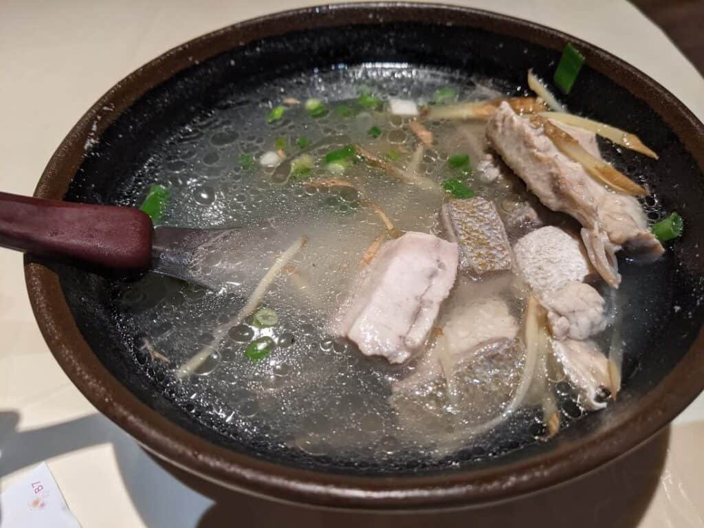鮮魚湯