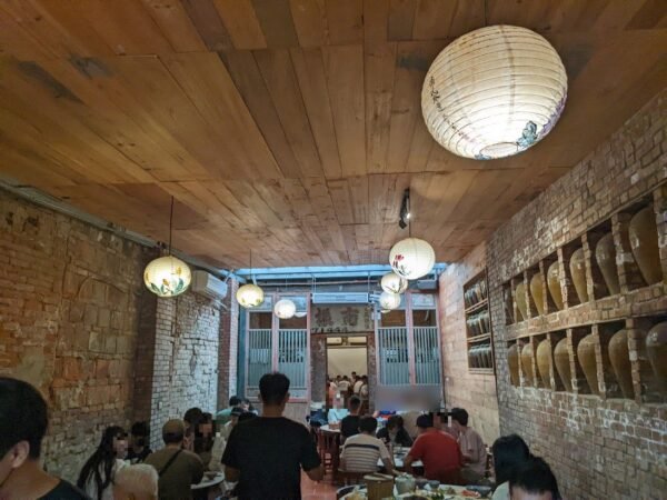 PXL 20220911 043924491 censored