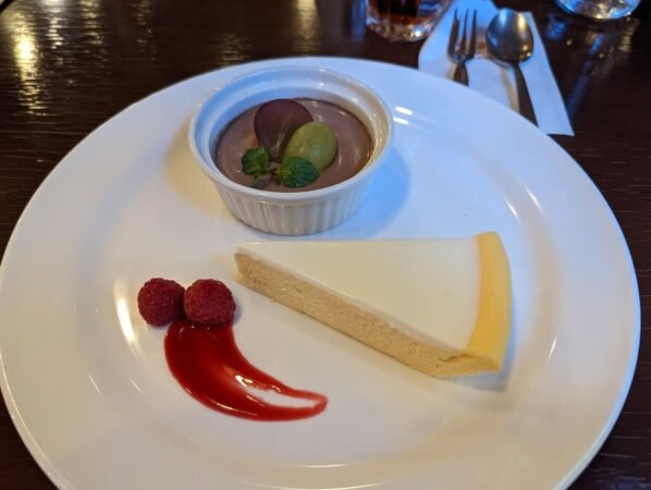 PXL 20221109 045037277