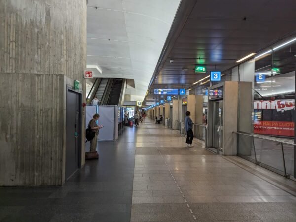 PXL 20230817 071429292