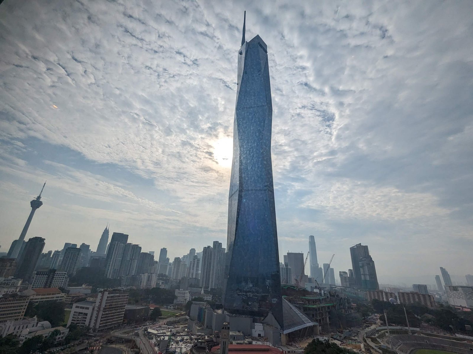 PXL 20230624 011959966